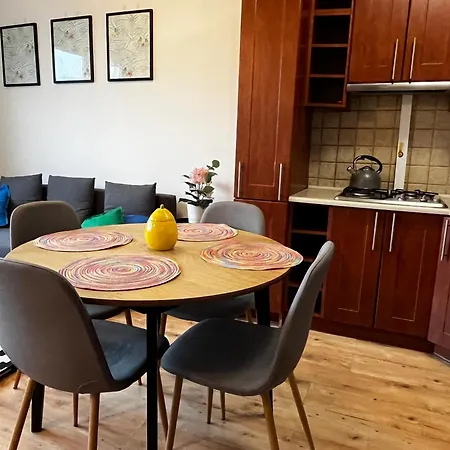 Ohmyhome - View Marszalkowska * Warsaw